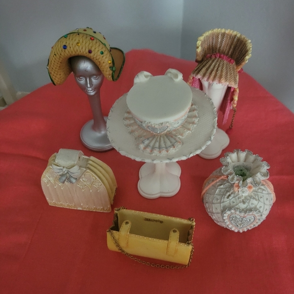 PEARLED VELVET VINTAGE WILLOW HALL AGE OF ELEGANCE 9 PIECES - Picture 10 of 16